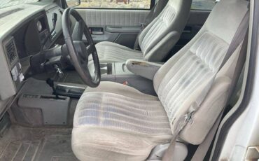 Gmc-suburban-1994-7