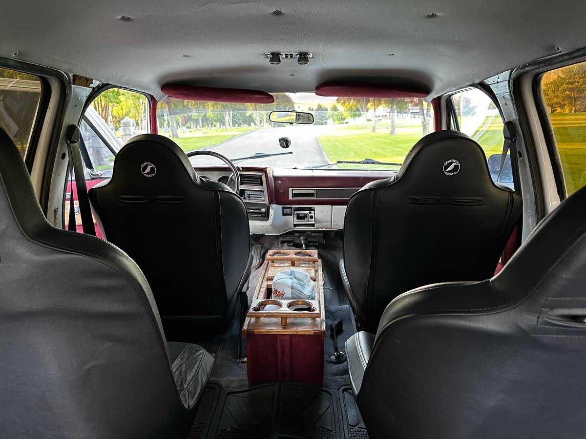 Gmc-suburban-2500-1988-5