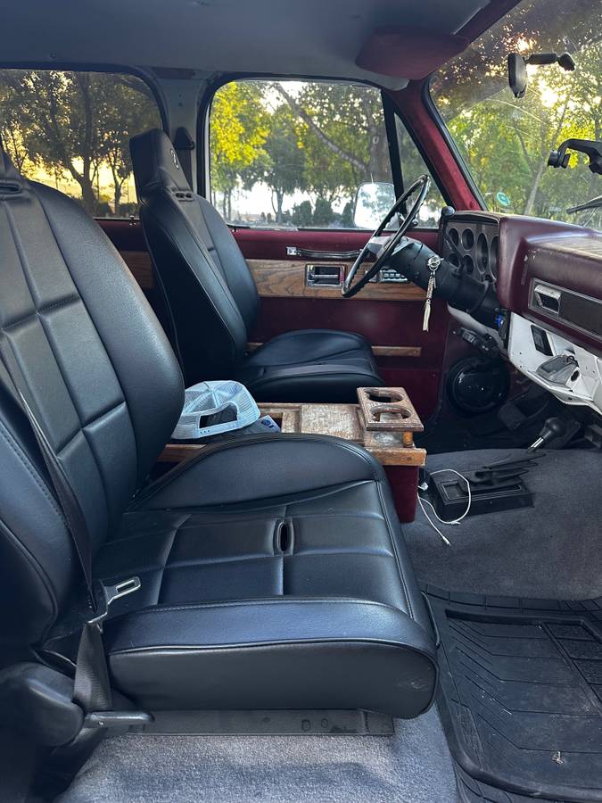 Gmc-suburban-2500-1988-9