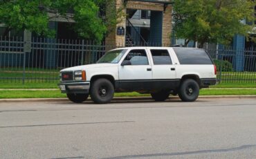 Gmc-suburban-2500-1992-white-1
