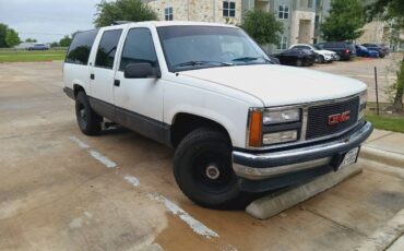 Gmc-suburban-2500-1992-white-3