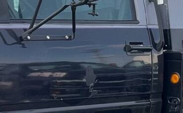 Gmc-topkick-diesel-1994-black-3