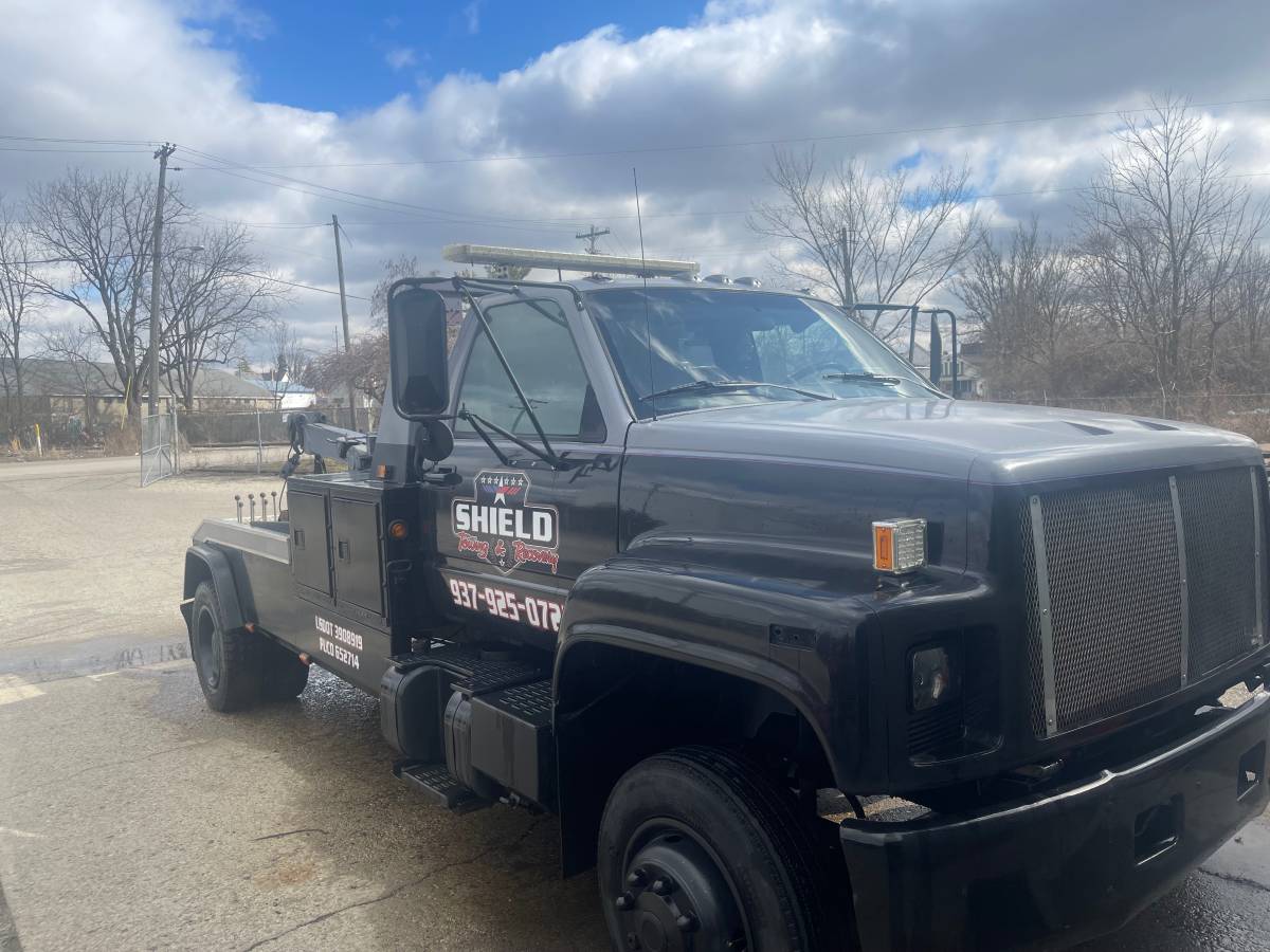Gmc-topkick-diesel-1994-black-8