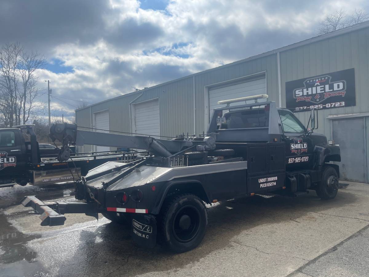 Gmc-topkick-diesel-1994-black-9