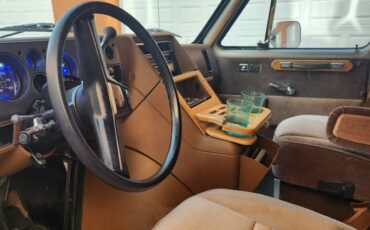 Gmc-vandura-1988-3