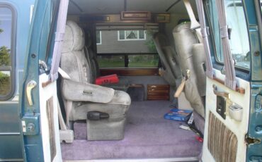 Gmc-vandura-2500-1992-blue-2