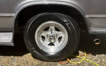 Gmc-vandura-2500-1993-silver-2