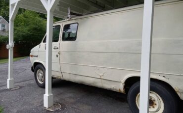 Gmc-vandura-3500-1991-custom-1
