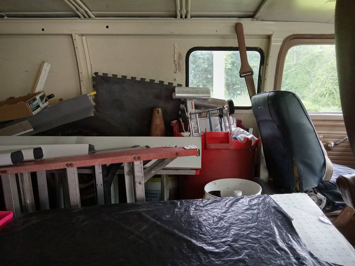 Gmc-vandura-3500-1991-custom-5