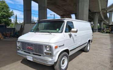 Gmc-vandura-3500-1993-white
