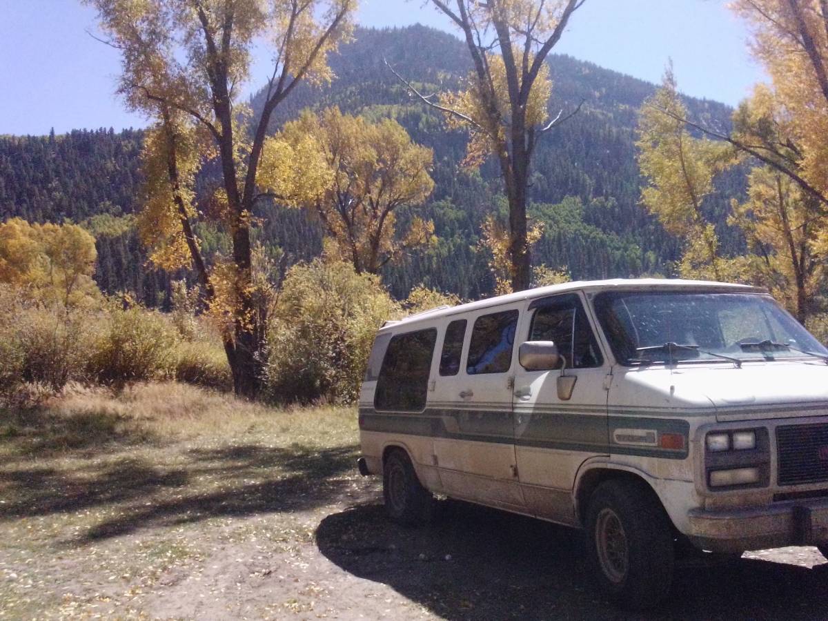 Gmc-vandura-g-2500-1992-white