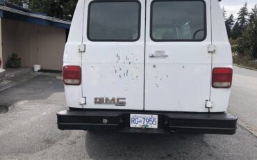 Gmc-vandura-g2500-1991-white-3