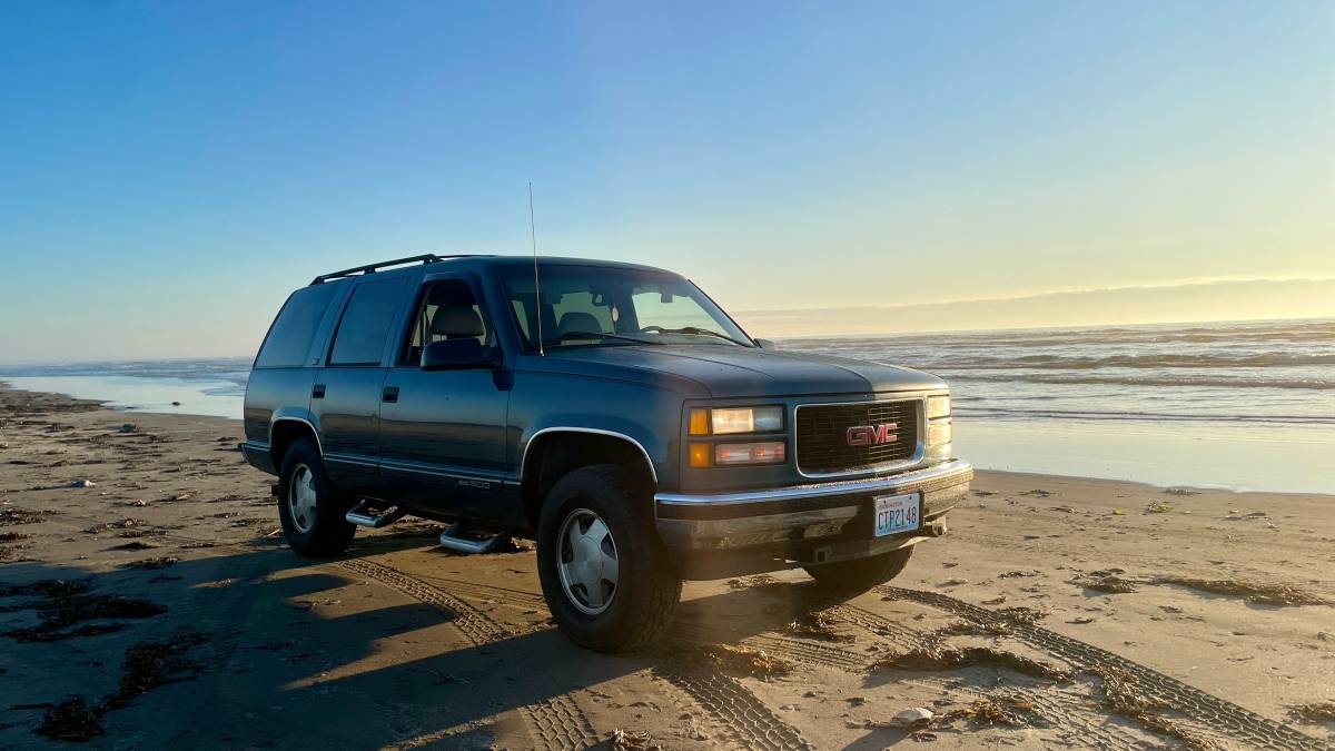 Gmc-yukon-12-ton-nominal-1995-blue-1
