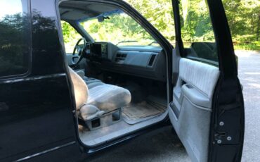 Gmc-yukon-1993-black-17