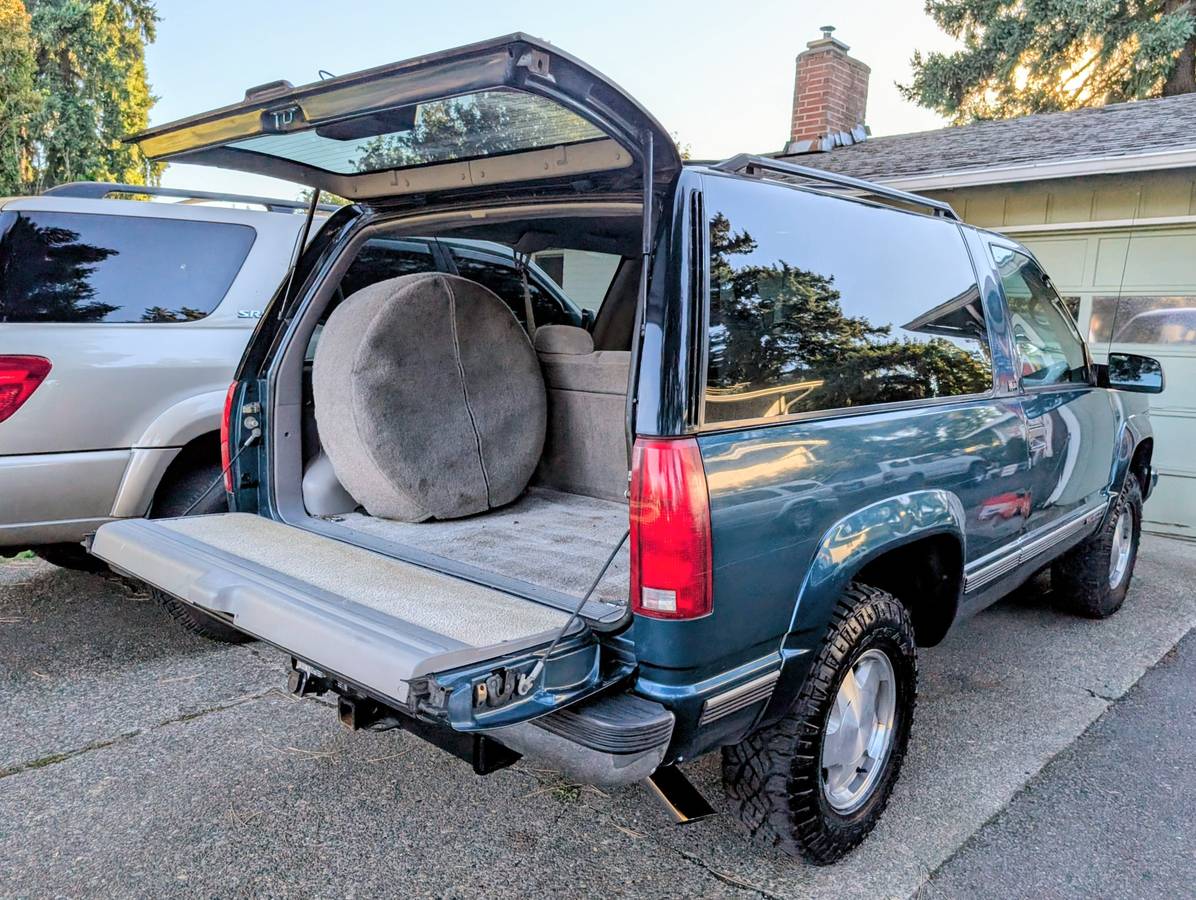 Gmc-yukon-1995-10