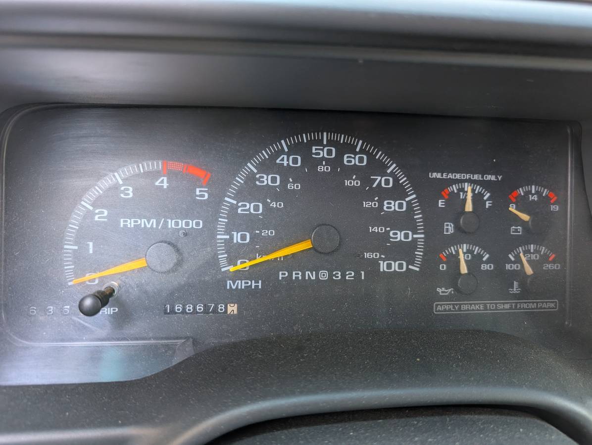 Gmc-yukon-1995-13