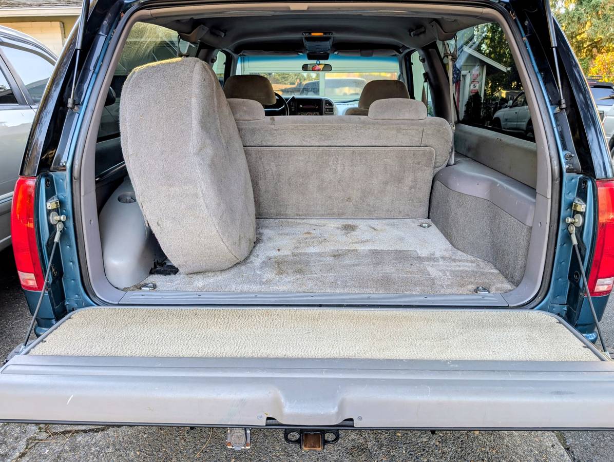 Gmc-yukon-1995-16