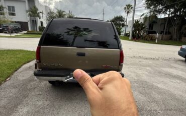 Gmc-yukon-diesel-1995-silver-3