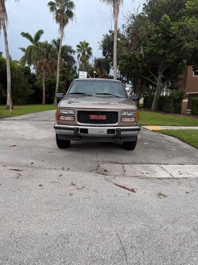 Gmc-yukon-diesel-1995-silver-4