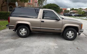Gmc-yukon-diesel-1995-silver