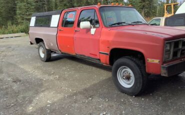 Gmc.-crewcab-diesel-1984-red-1
