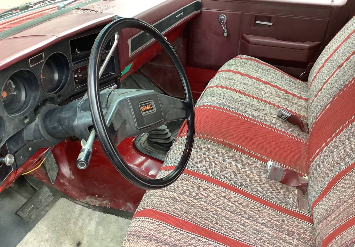 Gmc.-crewcab-diesel-1984-red-3