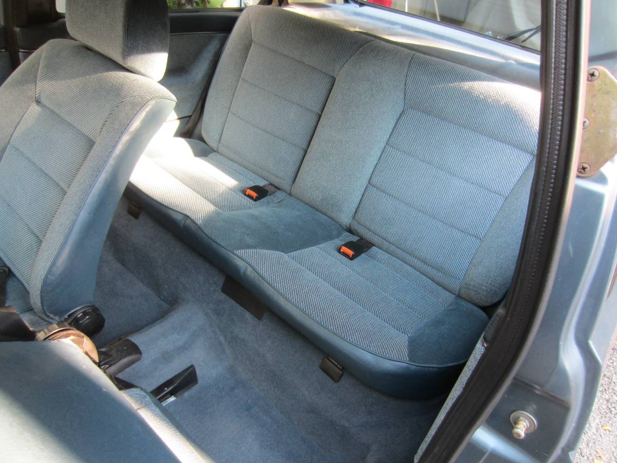 Golf-gl-1990-blue-3