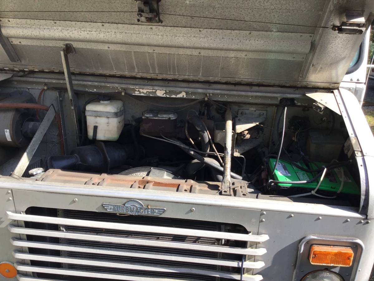 Grumman-curbmaster-diesel-1982-grey-14