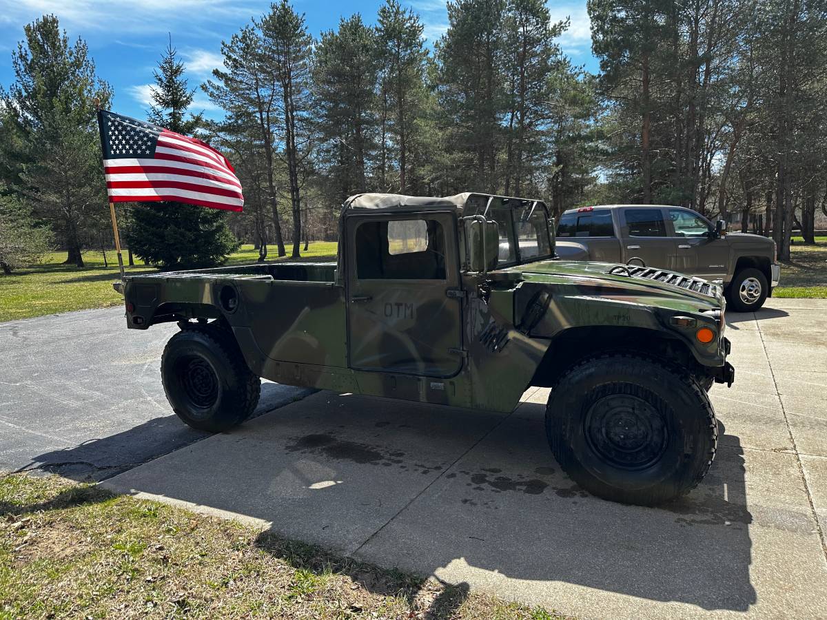 H1-hummer-diesel-1987-custom-3