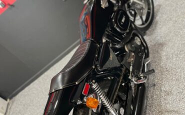 Harley-Davidson-Cafe-Racer-1977-27