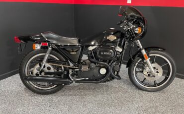 Harley-Davidson-Cafe-Racer-1977-7