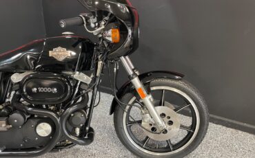 Harley-Davidson-Cafe-Racer-1977-9