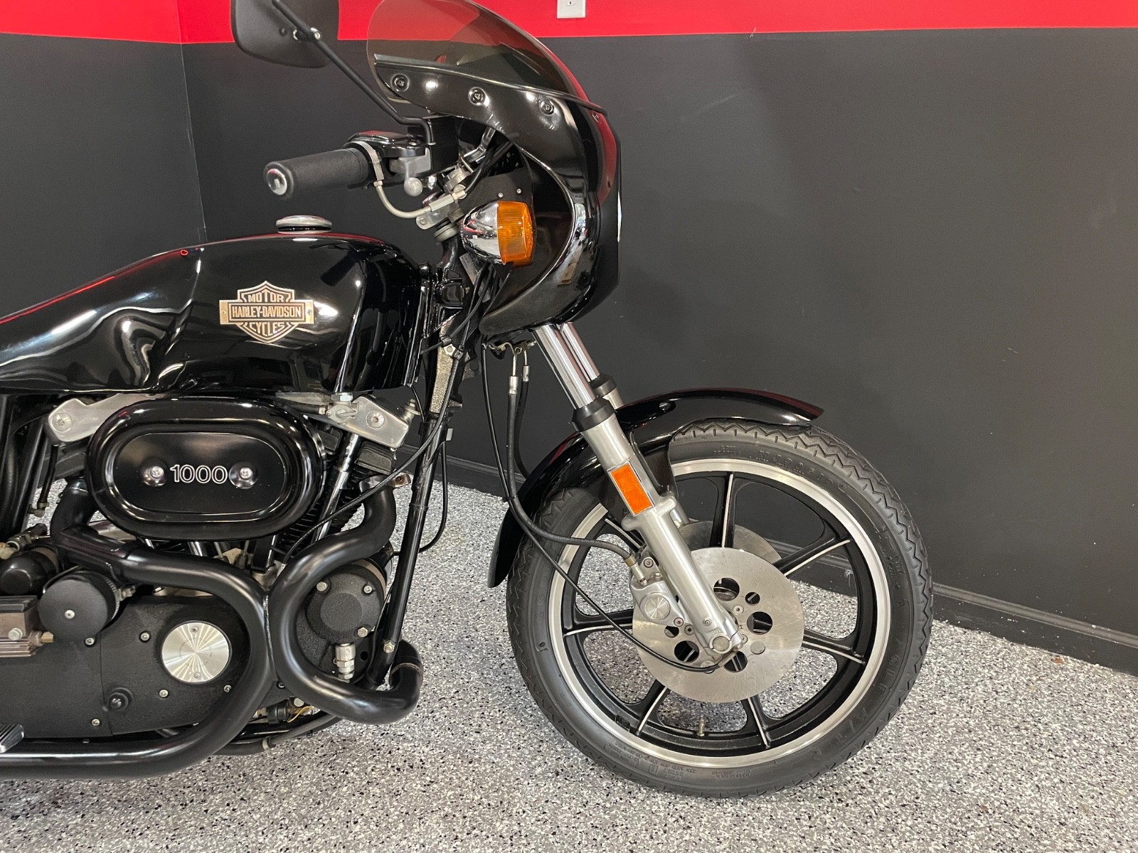 Harley-Davidson-Cafe-Racer-1977-9