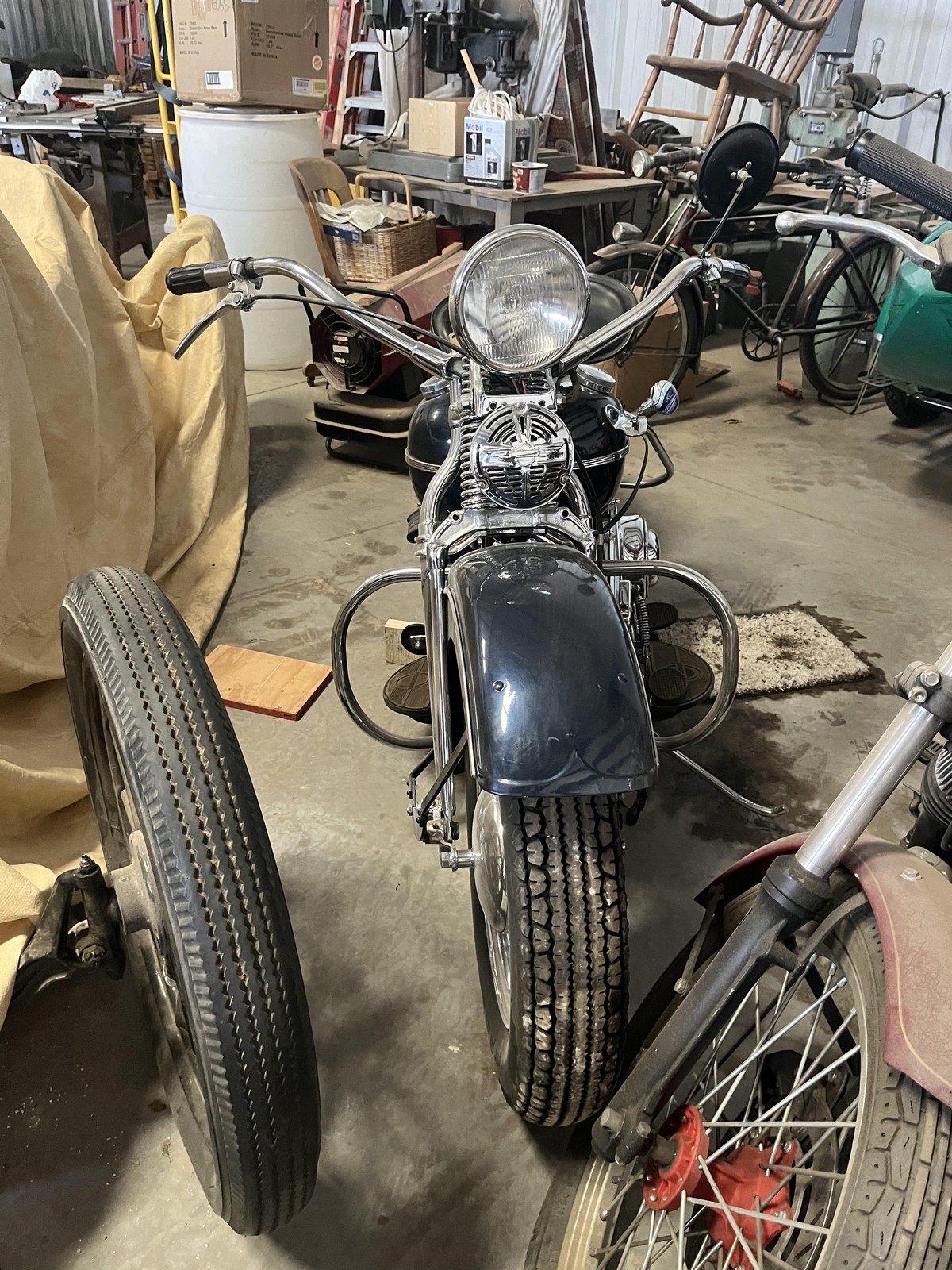 Harley-Davidson-FL-1945-11