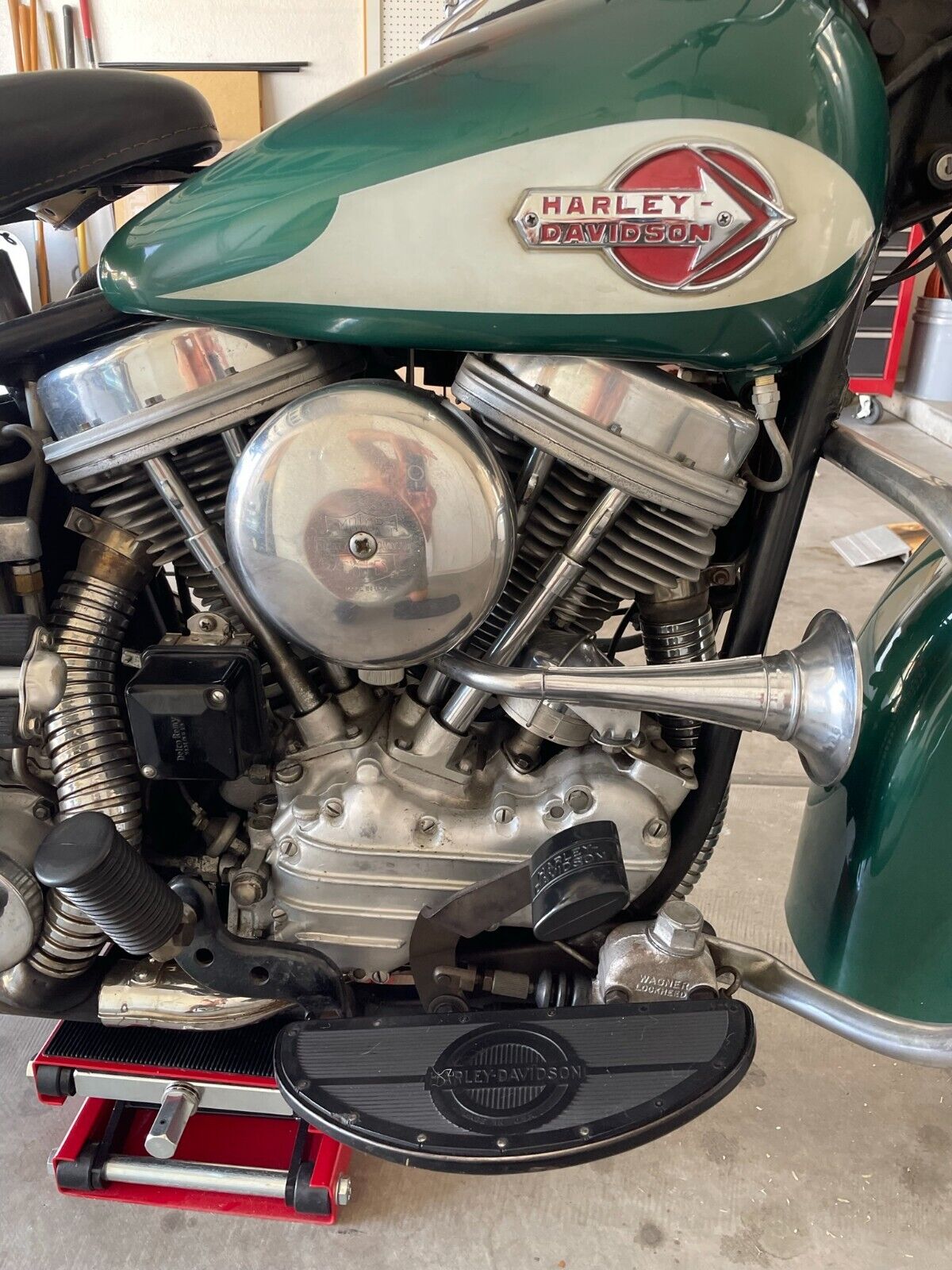 Harley-Davidson-FL-1959-9