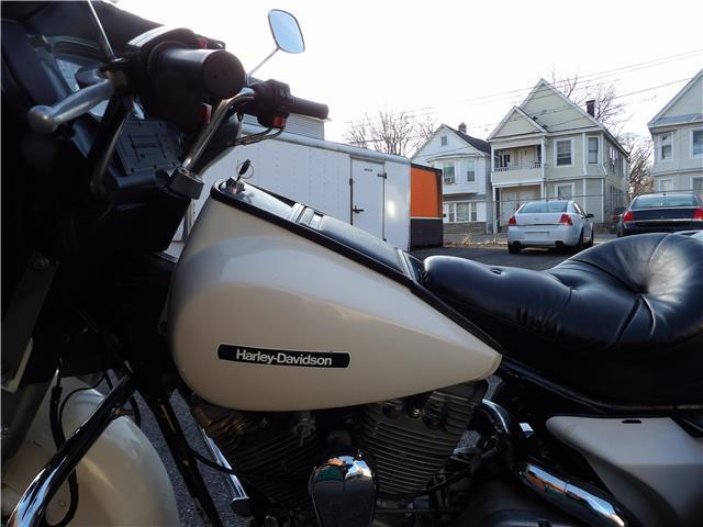 Harley-Davidson-FLHTP-POLICE-1986-15