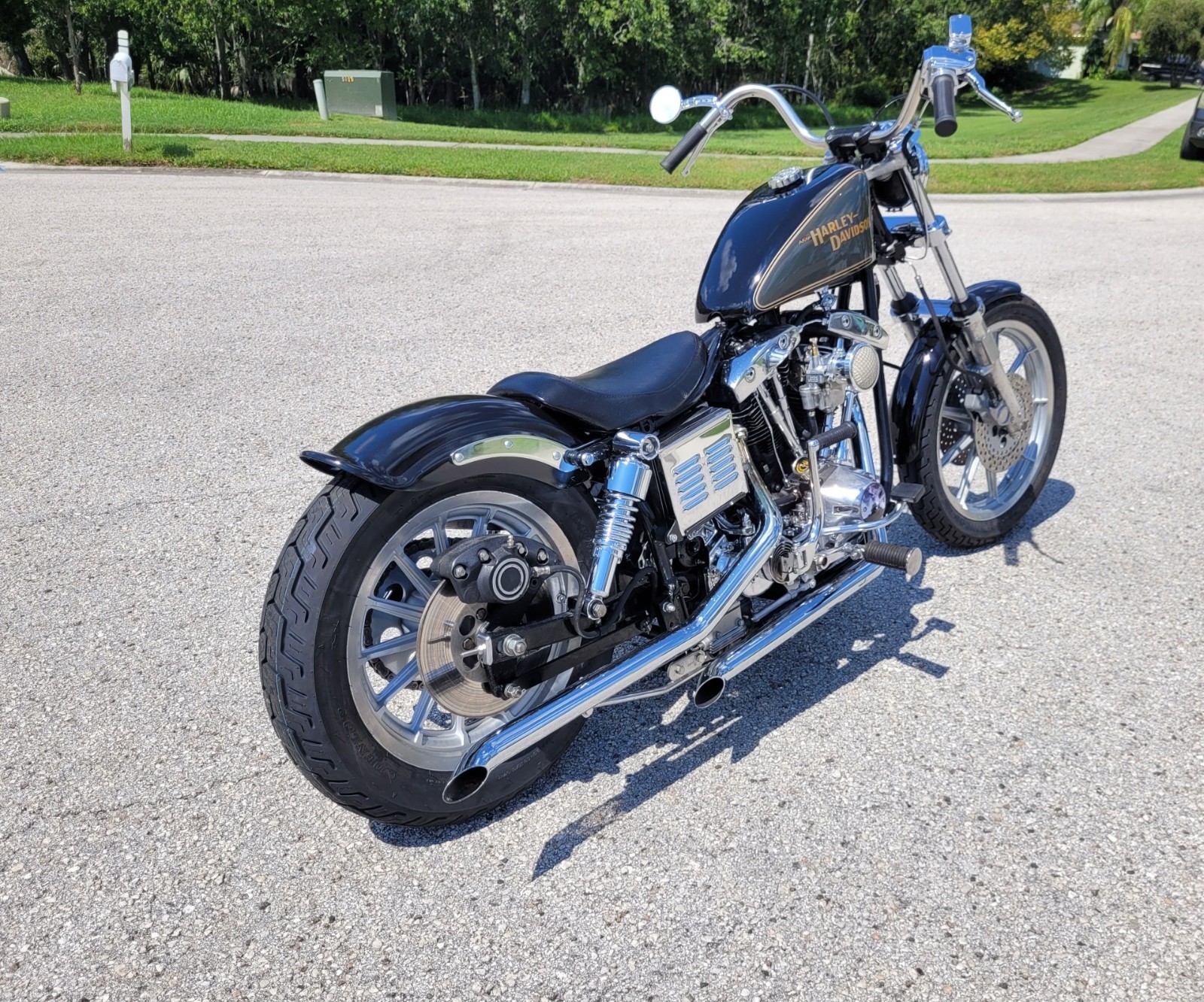 Harley-Davidson-FXE-Custom-1980-2