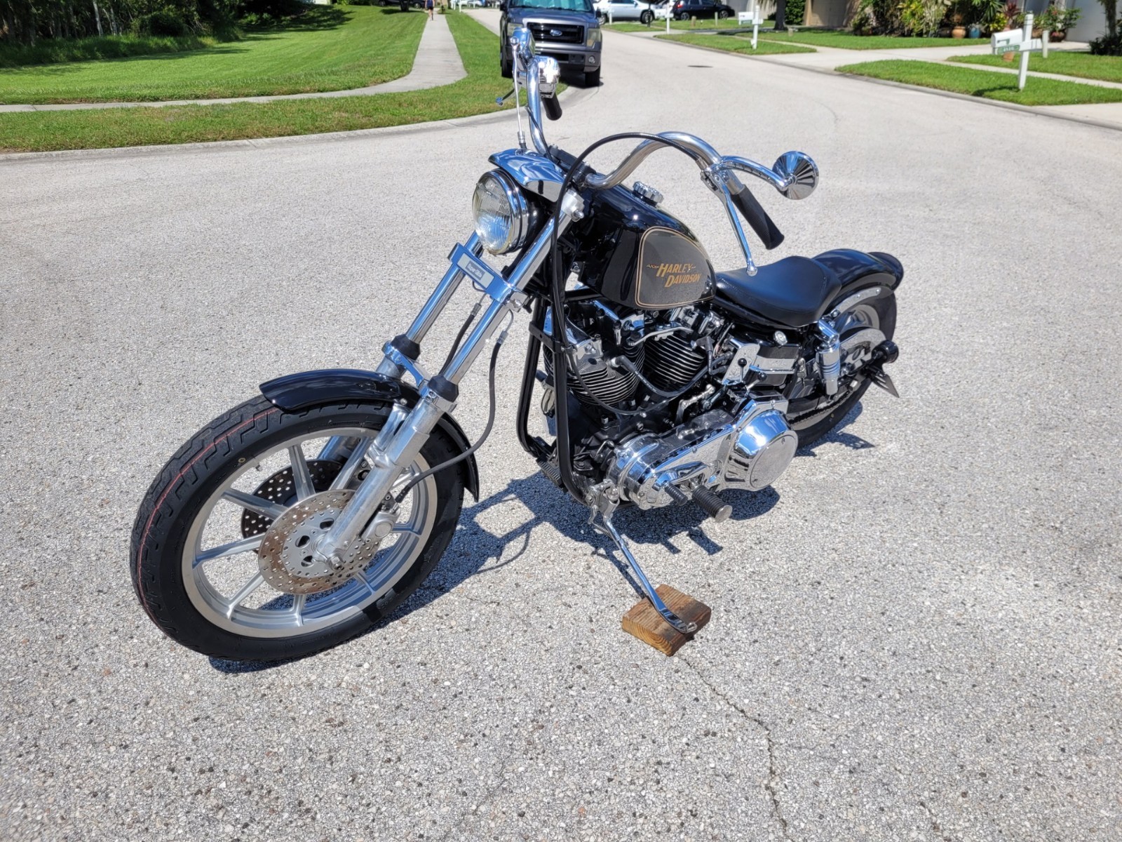 Harley-Davidson-FXE-Custom-1980-6