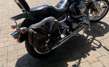 Harley-Davidson-FXR-1993-2