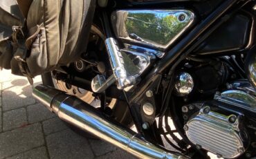 Harley-Davidson-FXR-1993-8