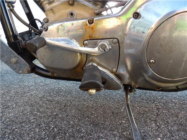 Harley-Davidson-FXRS-LOW-GLIDE-1985-19