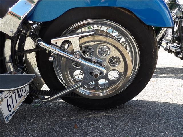 Harley-Davidson-FXSTC-1992-15