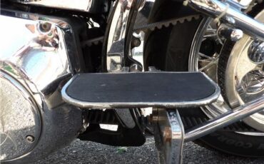 Harley-Davidson-FXSTC-1992-19