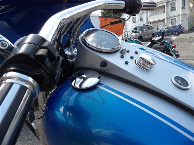 Harley-Davidson-FXSTC-1992-25