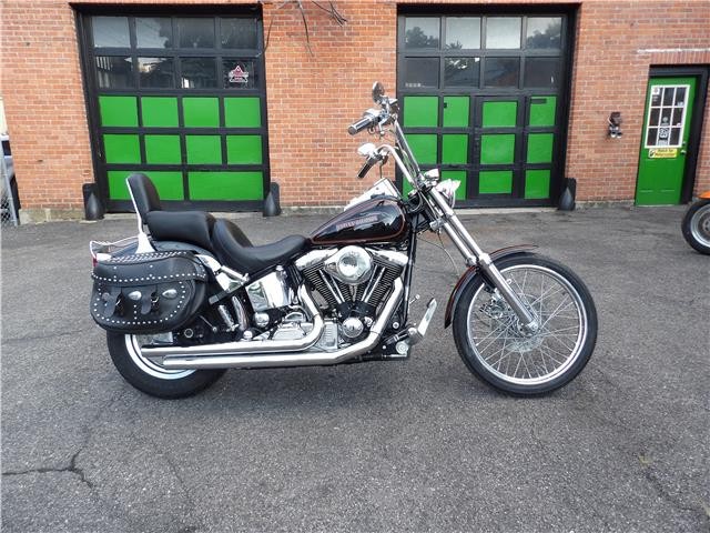 Harley-Davidson-FXSTC-SOFTAIL-1991