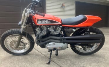 Harley-Davidson-H-D-XR-1000-eng.-flat-track-1983-1