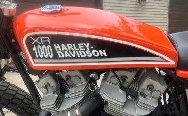 Harley-Davidson-H-D-XR-1000-eng.-flat-track-1983-7
