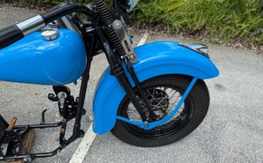 Harley-Davidson-Knucklehead-1947-4