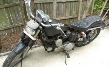 Harley-Davidson-Sportster-1967-3
