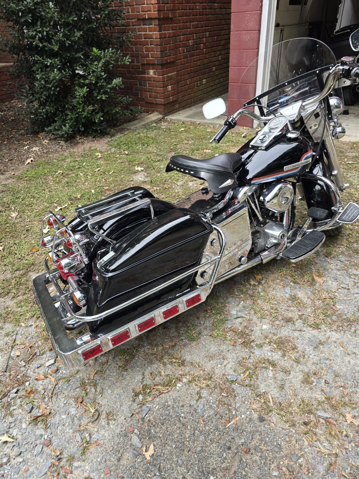 Harley-Davidson-Touring-1975-1